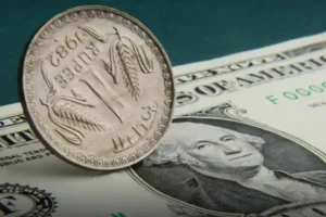 Rupee Falls to 86.30 against USD