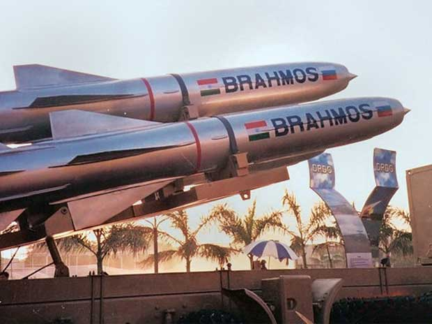 MoD Clears Arms Deals Worth ₹67,000 Crore