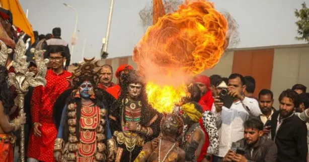 Understanding Indian Festivals through Durkheim: Religion, Rituals, and Collective Conscience